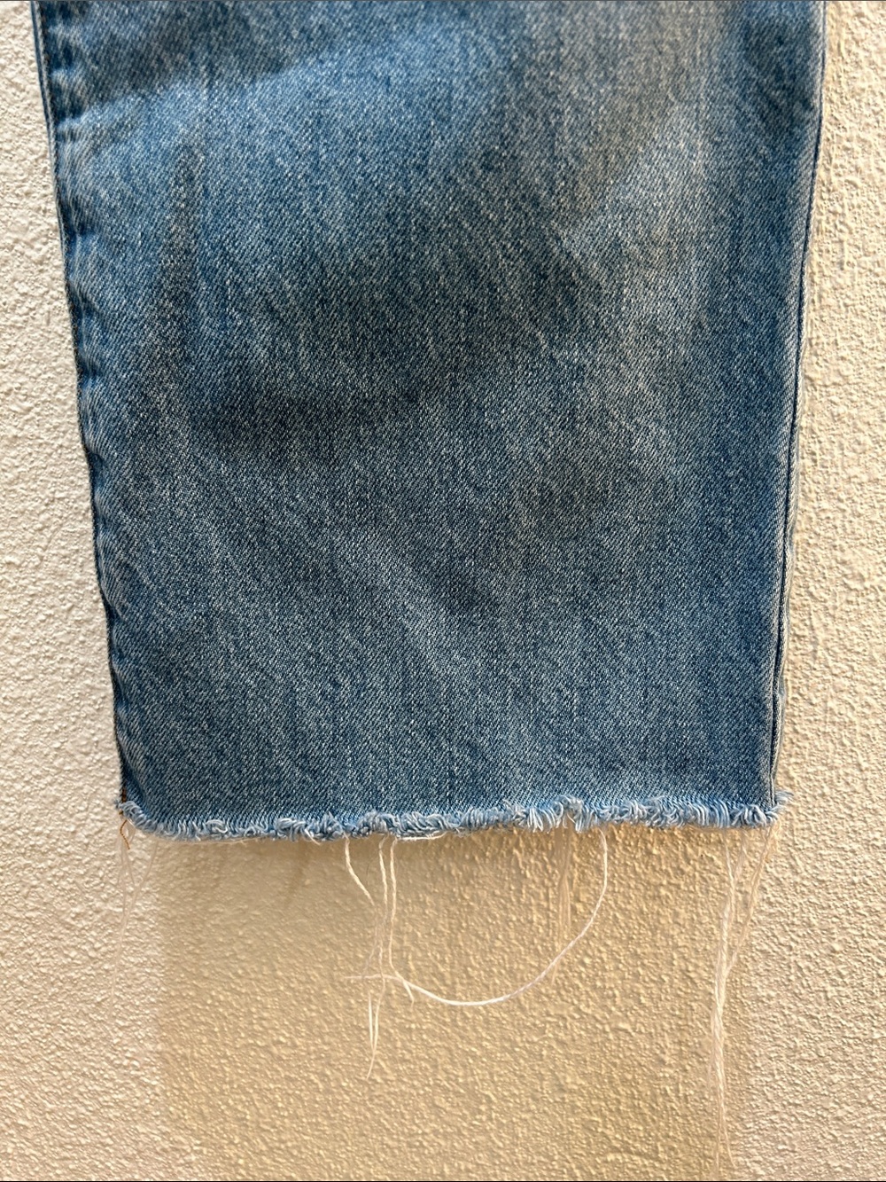 FRAME Le Jane Crop Raw Fray Jean Size 25 - Picture 8 of 16